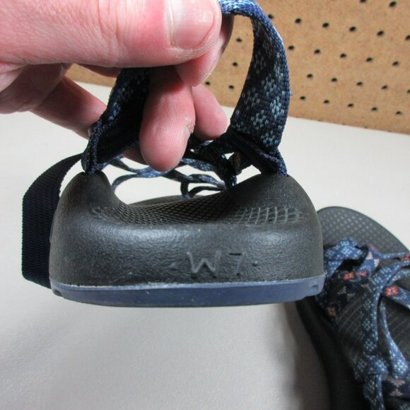 Chaco womens blue an red geometric strappy hiking sandals 7 M - Picture 5 of 6